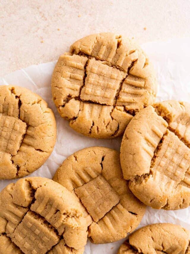 1 Yolk, 6 Soft Peanut Butter Cookies