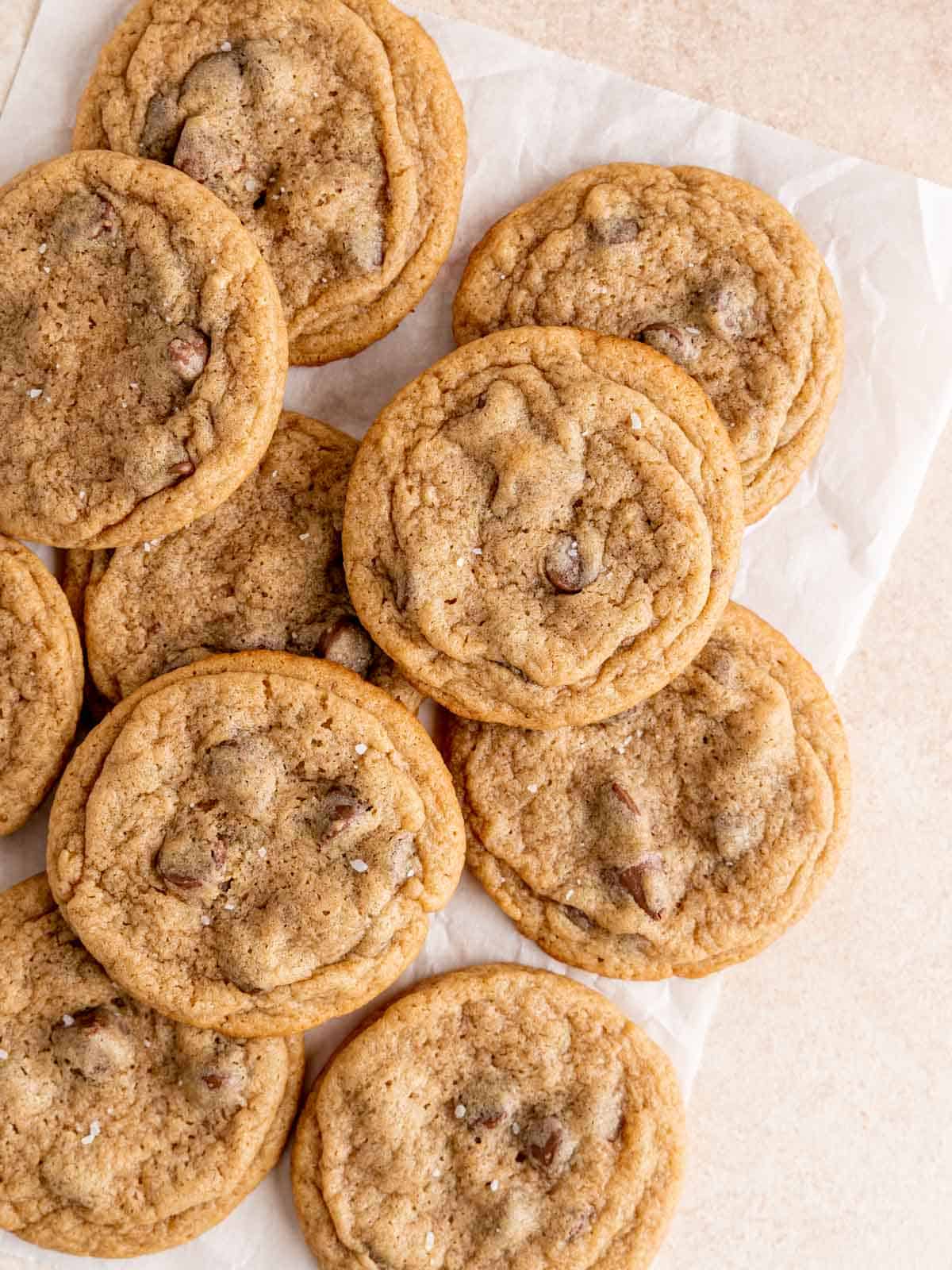 Chewy Malted Chocolate Chunk Cookies (easy + no-chill)