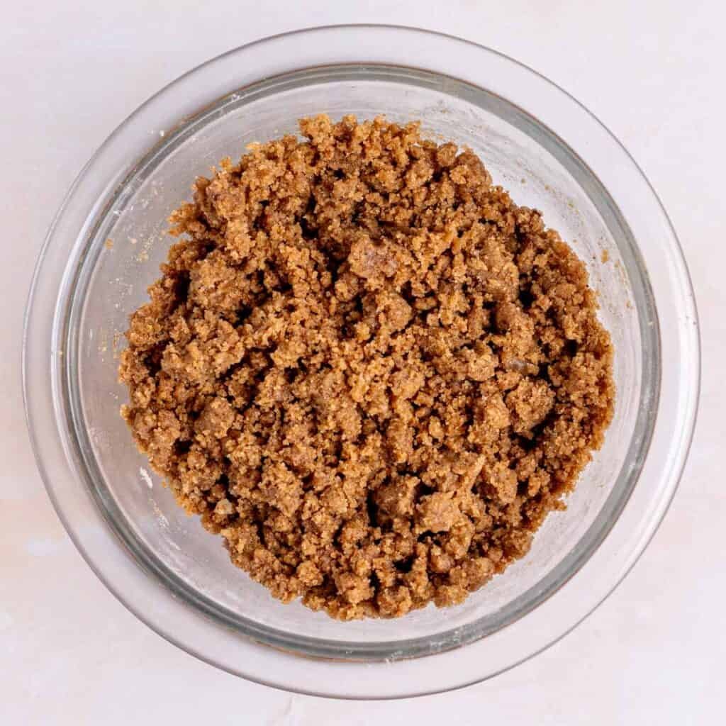Cinnamon crumb topping in a bowl.